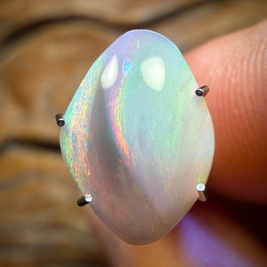 1.6cts - South Australian White Opal from Coober Pedy