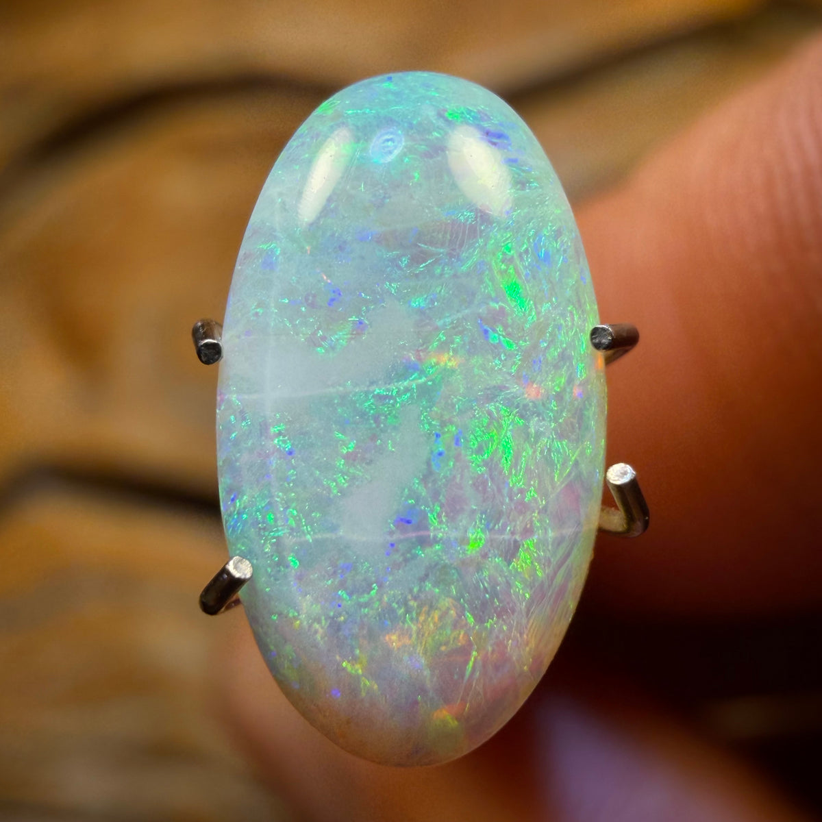 1.6cts - South Australian White Opal from Coober Pedy