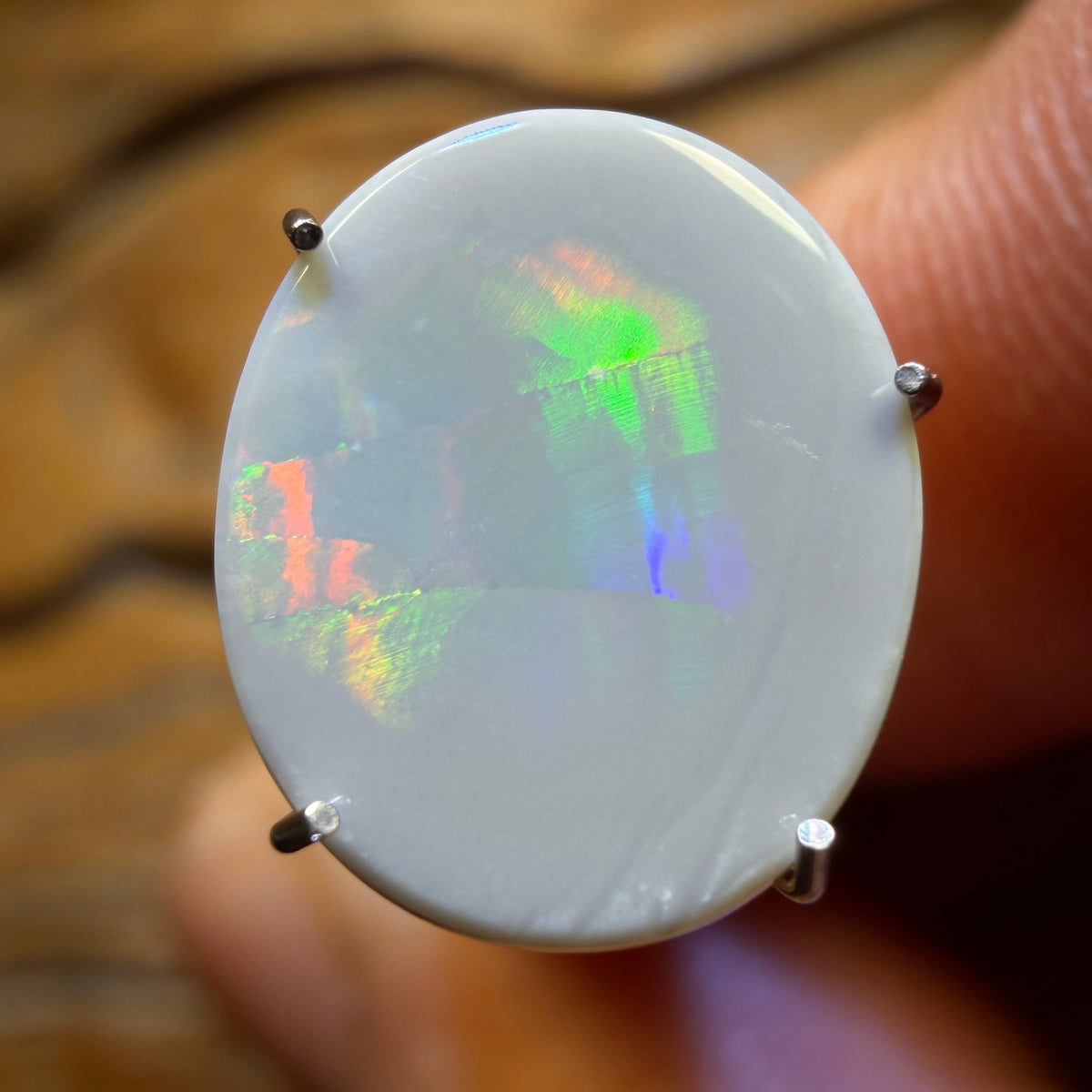1.7cts - Dark Opal from Lightning Ridge