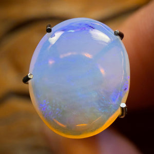 1.8cts - South Australian Crystal Opal