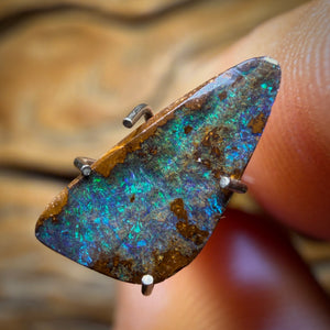 1.55cts - Australian Boulder Seam Opal