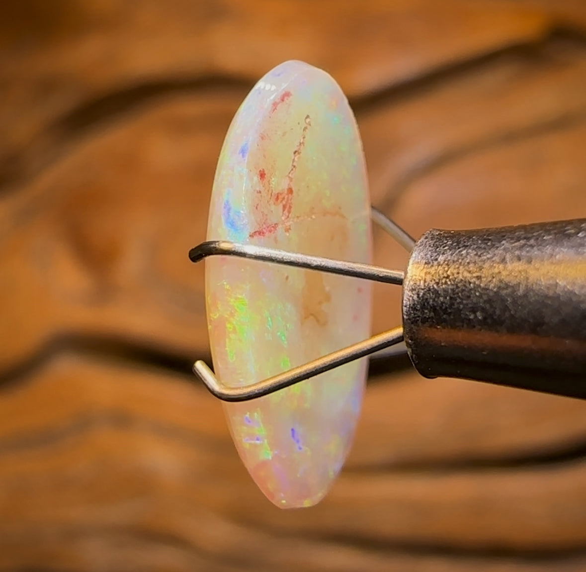 2.25cts - Lightning Ridge Crystal Opal