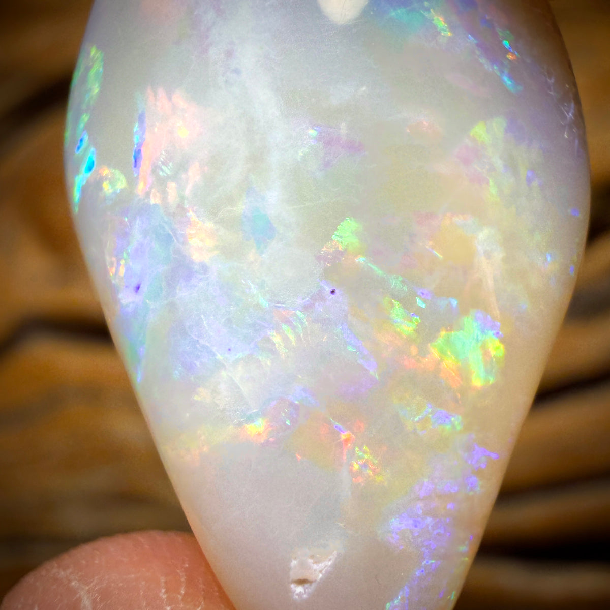 20.9cts - South Australian White Opal