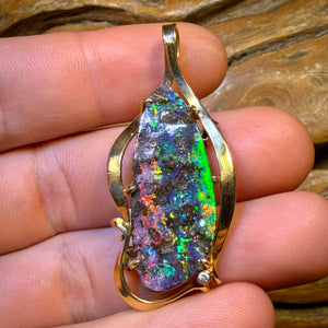 18k Gold - BEST Solid Queensland Boulder Seam Opal Pendant Old School Heritage Piece