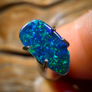 0.45cts - Lightning Ridge Opal Doublet