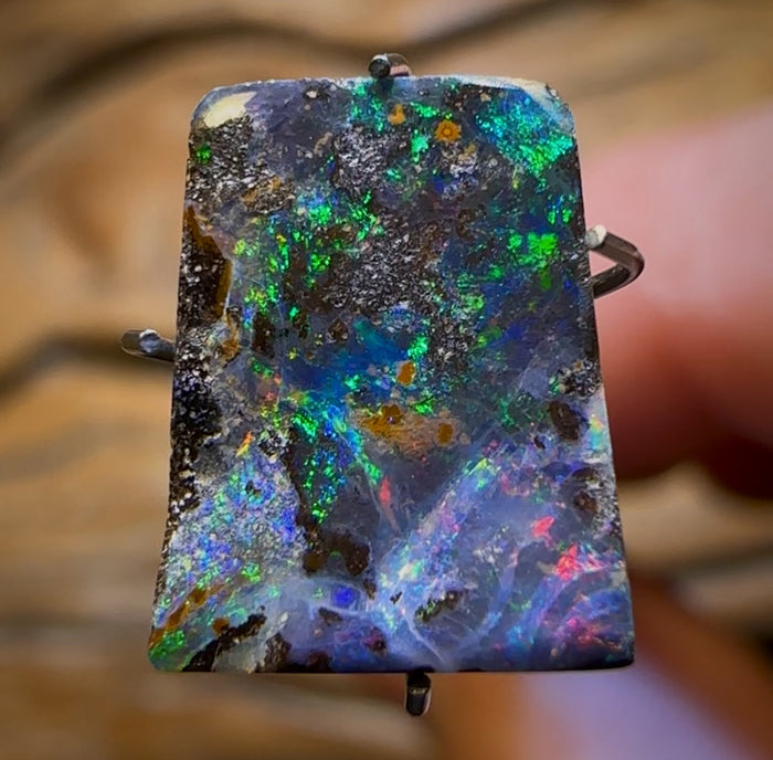 🔨 AUCTION 🔨 3.2cts - Queensland Boulder Seam Opal