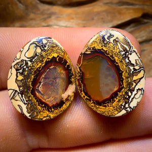 Auktion Nr. 36.1cts – Yowah-Nuss-Stammes-/Kristallzentrum-Opal-Paar