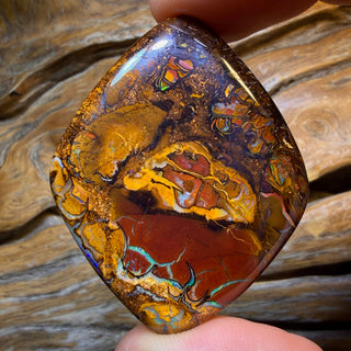 119.1cts - Large Tribal Queensland Boulder Opal. Australian Opal