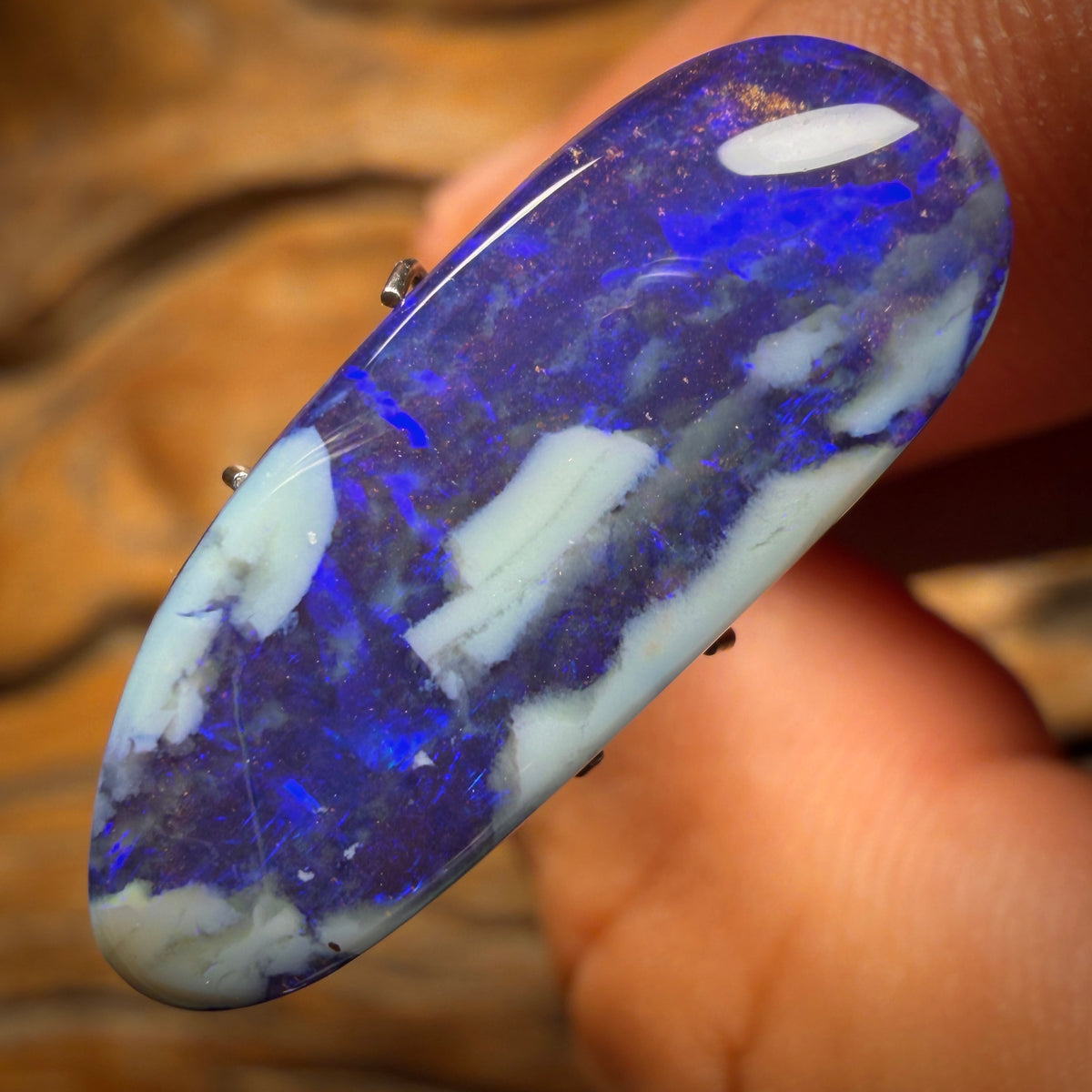12.7cts - Queensland Boulder Seam Opal. Australian Opal