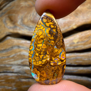 13.1cts - Tribal Queensland Boulder Opal from Yowah