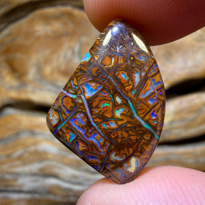 13.1cts - Tribal Yowah Nut Opal. Australian Opal