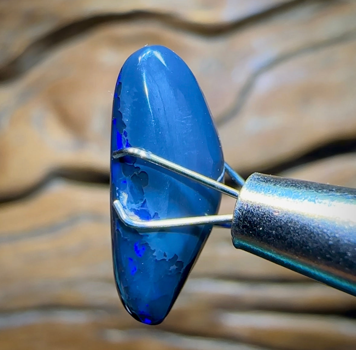 4.1cts - Australian Black Opal from Lightning Ridge - Opal Whisperers