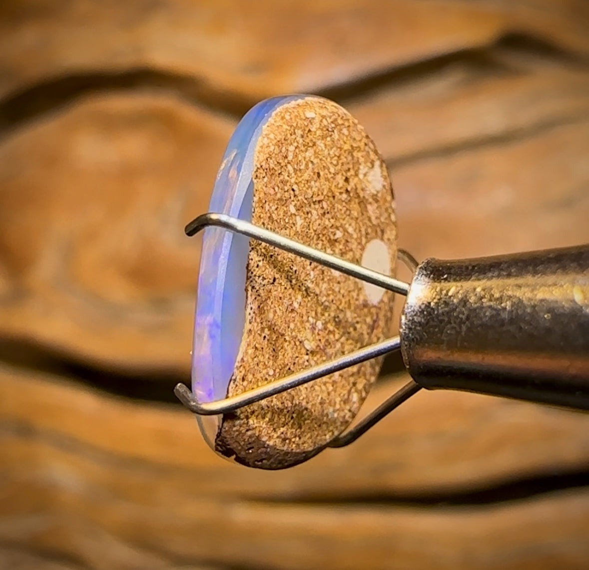 Auction Fall-Through = Your Gain! 🔥 Now More Than 50% Off RRP 🚨 4.1cts - Solid Australian Boulder Purple Pipe Opal