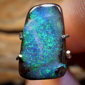 🔨 AUCTION 🔨 1.55cts - Queensland Boulder Seam Opal from Winton. Australian Opal