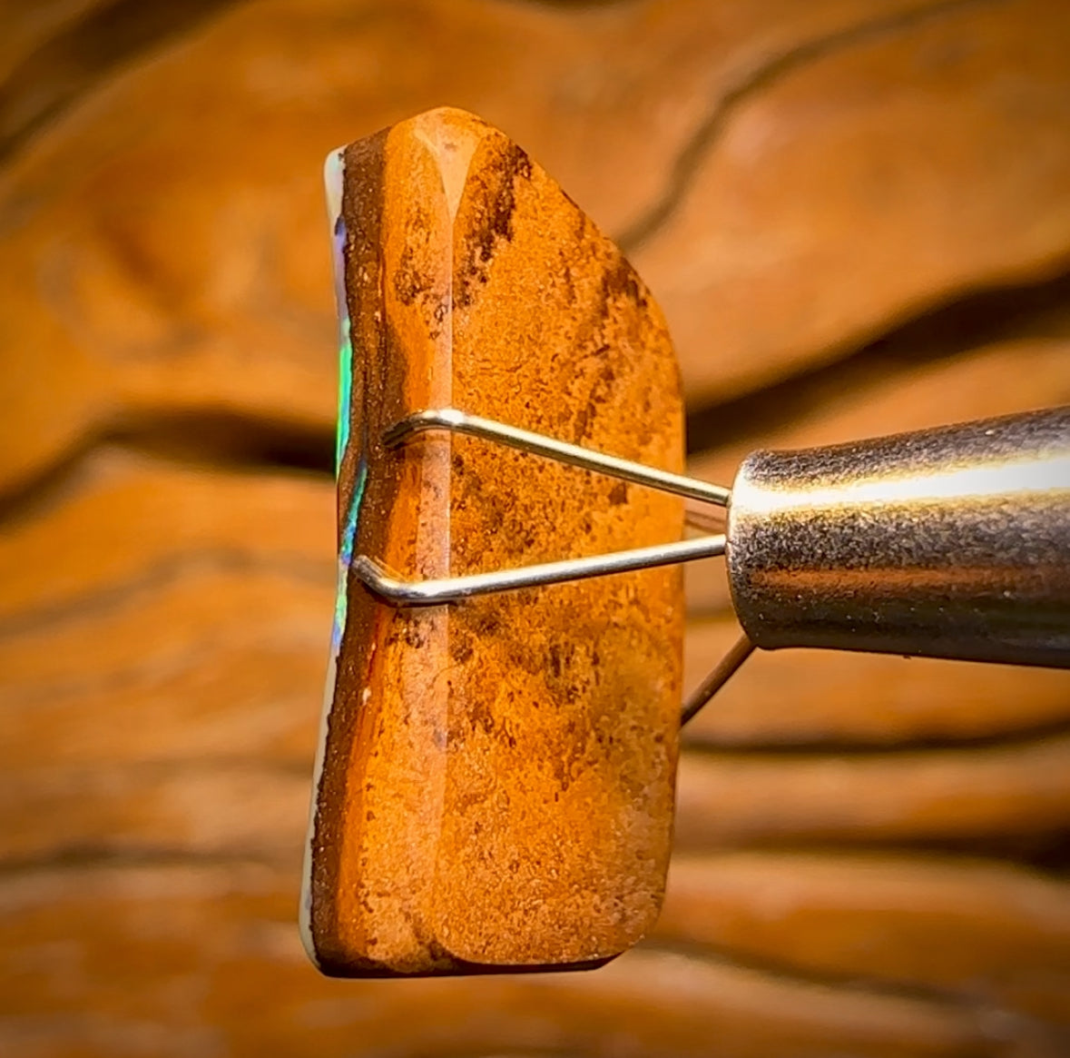 10.8cts - Super Stone Amazing ‘Concertina’ TOP GEM Yowah Nut Opal. Red Multicolours!!