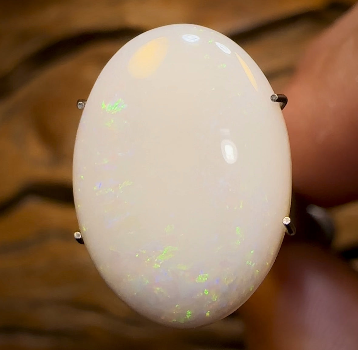6.25cts - Large South Australian White Opal BARGAIN