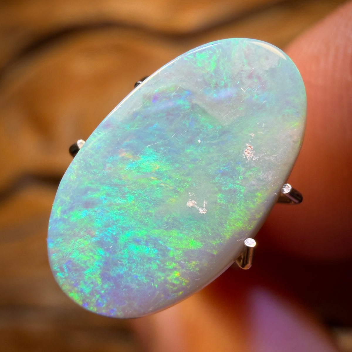 Bargain Card! 2.9cts - Dark Opal from Lightning Ridge