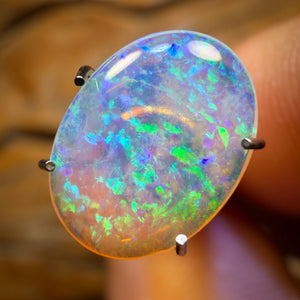 Bargain Card! 1.05cts - Rare South Australian Crystal Opal from Mintabie