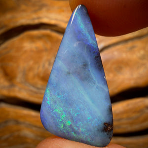16.9cts - Queensland Boulder Seam Opal from Winton