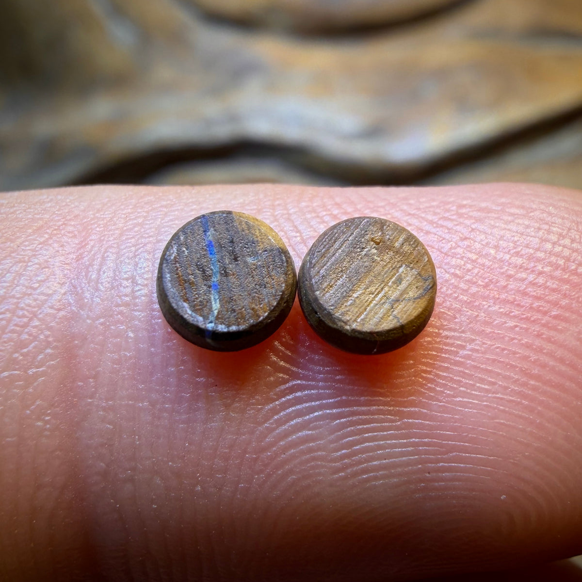 Wildcard! 0.7cts - Australian Boulder Opal Doublet Pair