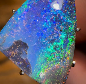 5.6cts - Queensland Boulder Seam Opal