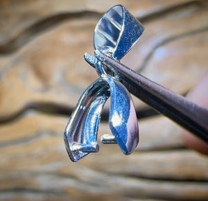 Pinch Bails MEDIUM. Add On Purchase for Drilled Opals