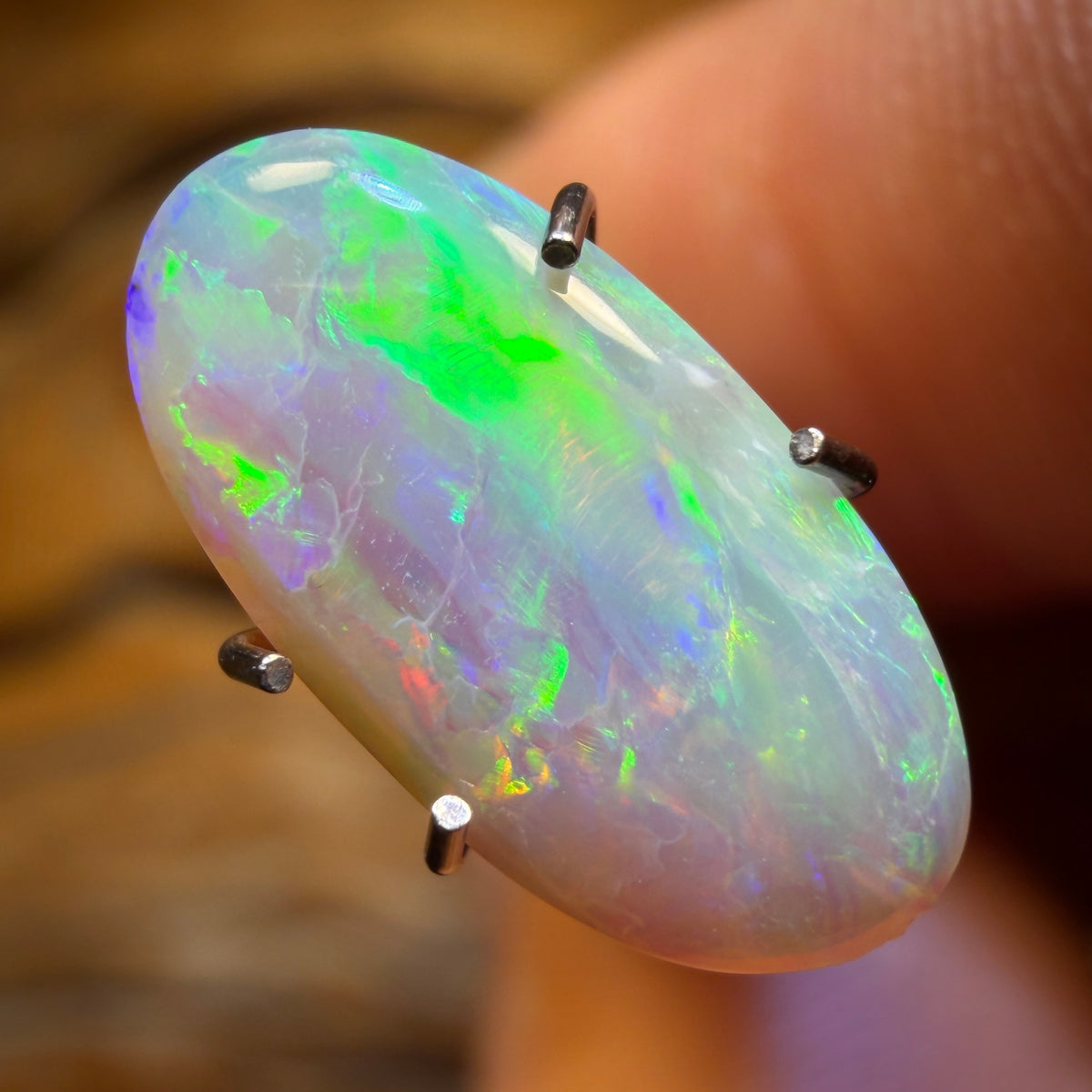 1,4 ct - Opale noire de Lightning Ridge