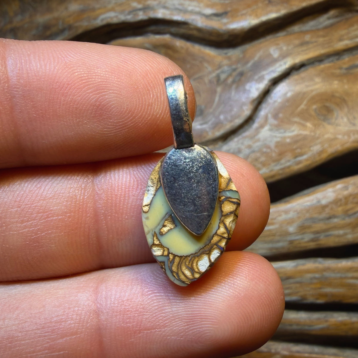 📣 OPALFEST 🔨 AUCTION 🔨 No Reserve 15.3cts - Solid Yowah Nut Opal Pendant