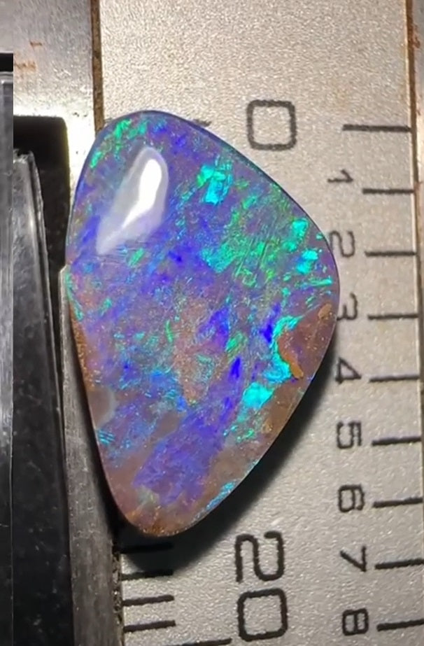 3.5 cts - Solid Queensland Boulder Opal. - Opal Whisperers