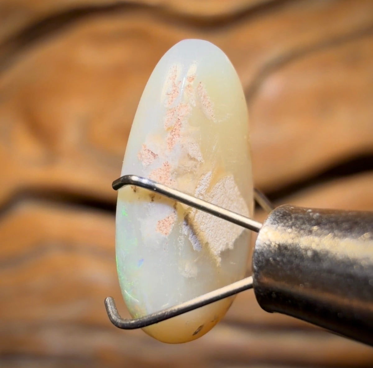 3.25cts - Lightning Ridge Light Opal