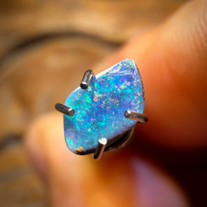 📣 OPALFEST 🔨 AUCTION 🔨 No Reserve 0.35cts - Australian Boulder Seam Opal from Queensland