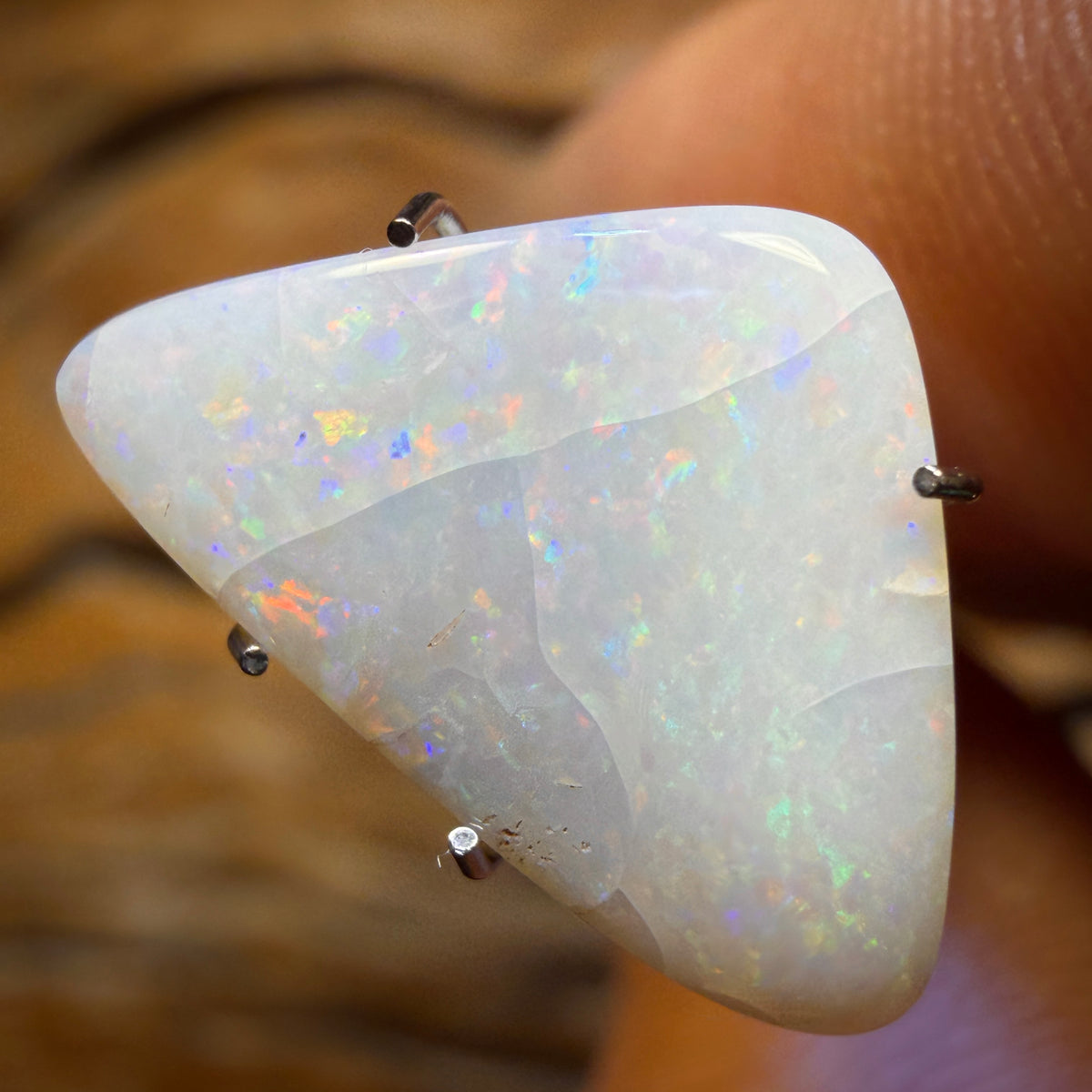🔨 AUCTION 🔨 No Reserve 3.6cts - South Australian White Opal from Coober Pedy