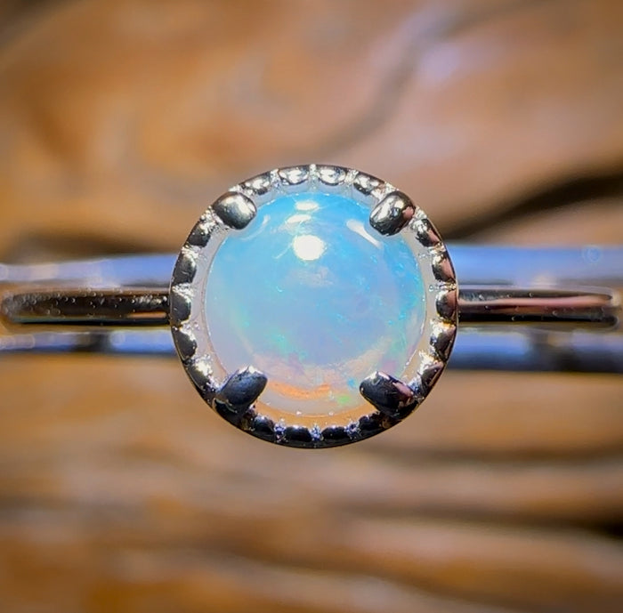 🔨 AUCTION 🔨 Sterling Silver - South Australian Crystal Opal Ring
