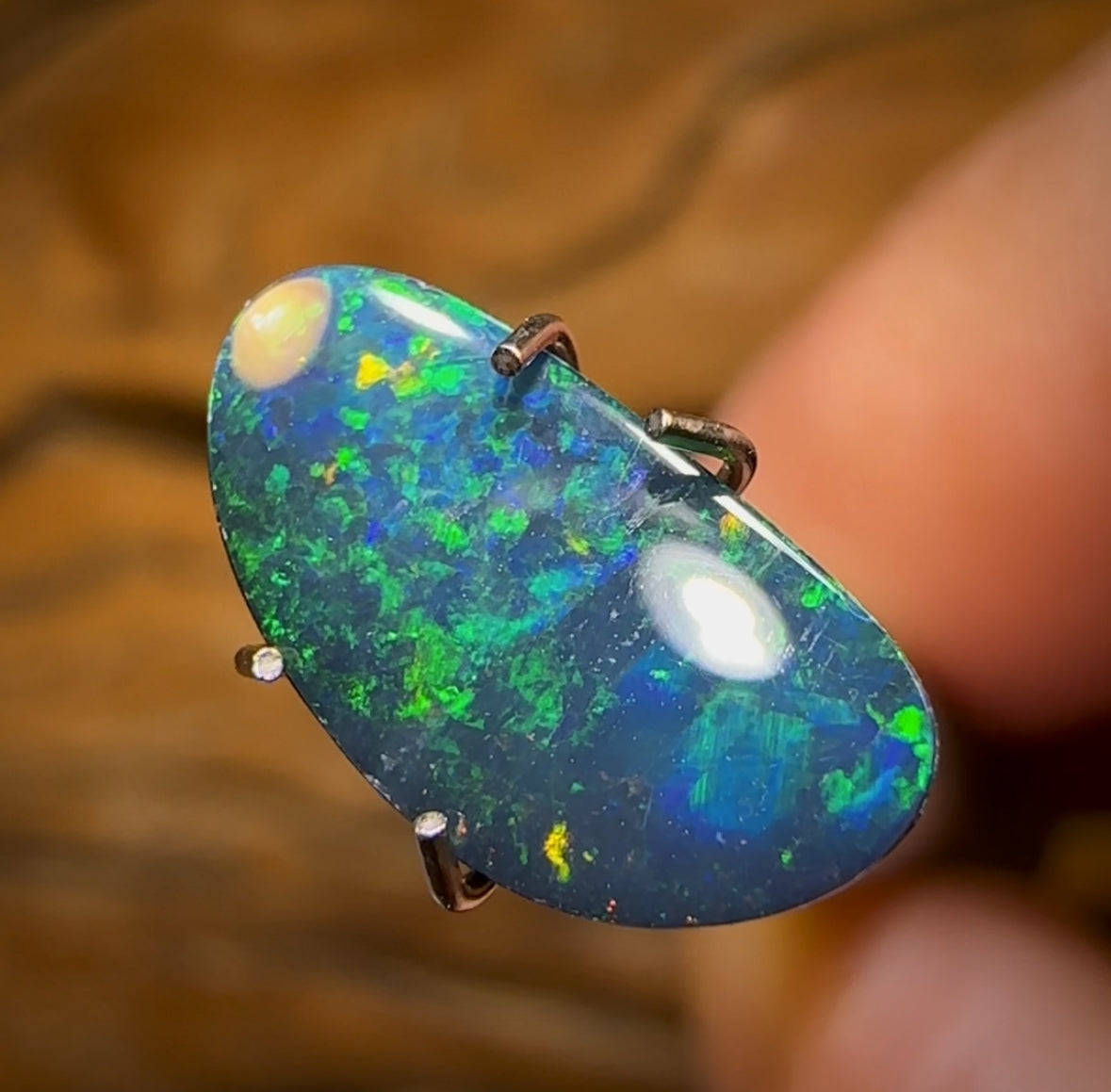 1,7 carats - Doublet d'opale Boulder australienne