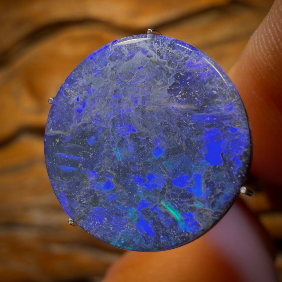 9.1cts - Australian Boulder Opal Doublet