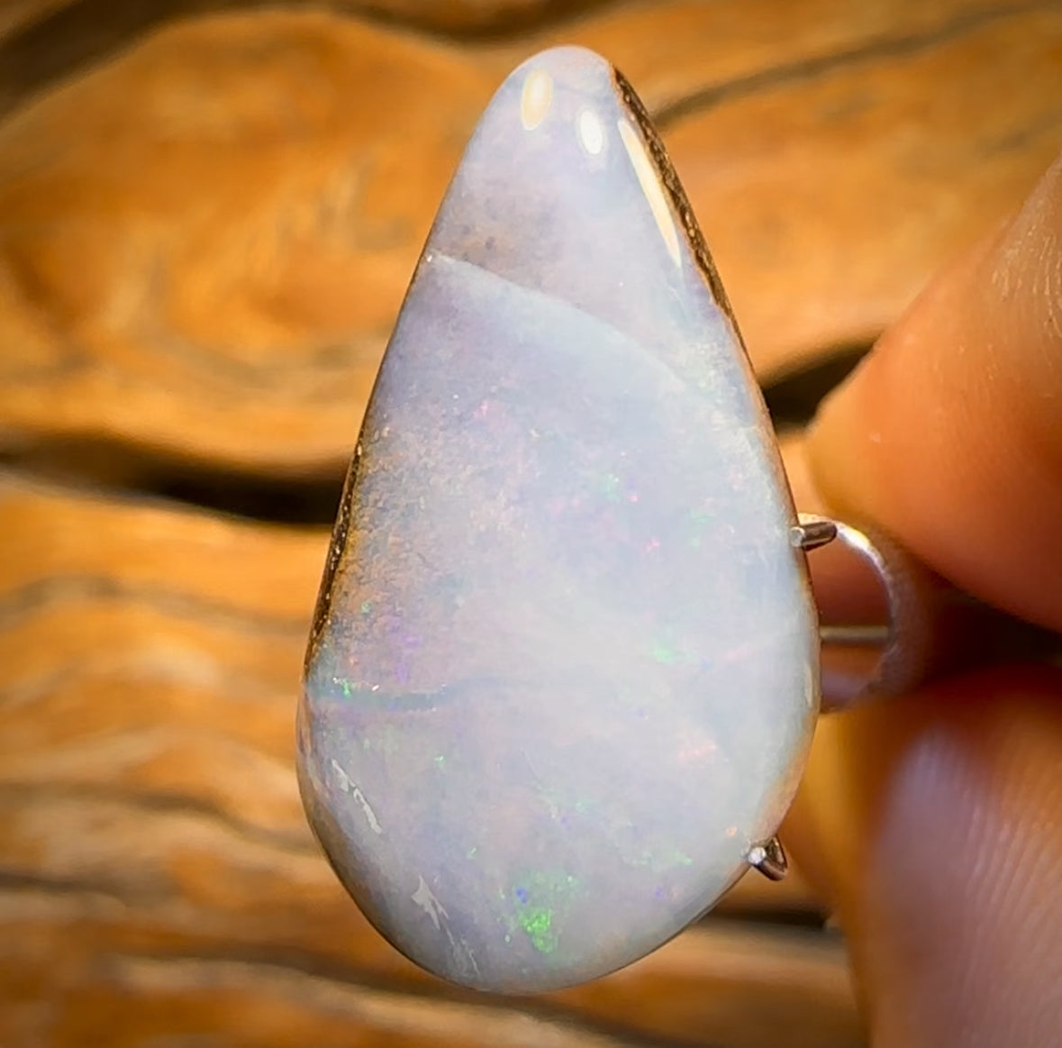 12.9cts - Queensland Boulder Seam Opal
