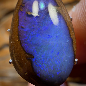 🔨 AUCTION 🔨 No Reserve 11.2cts - Queensland Boulder Seam Opal. Australian Opal