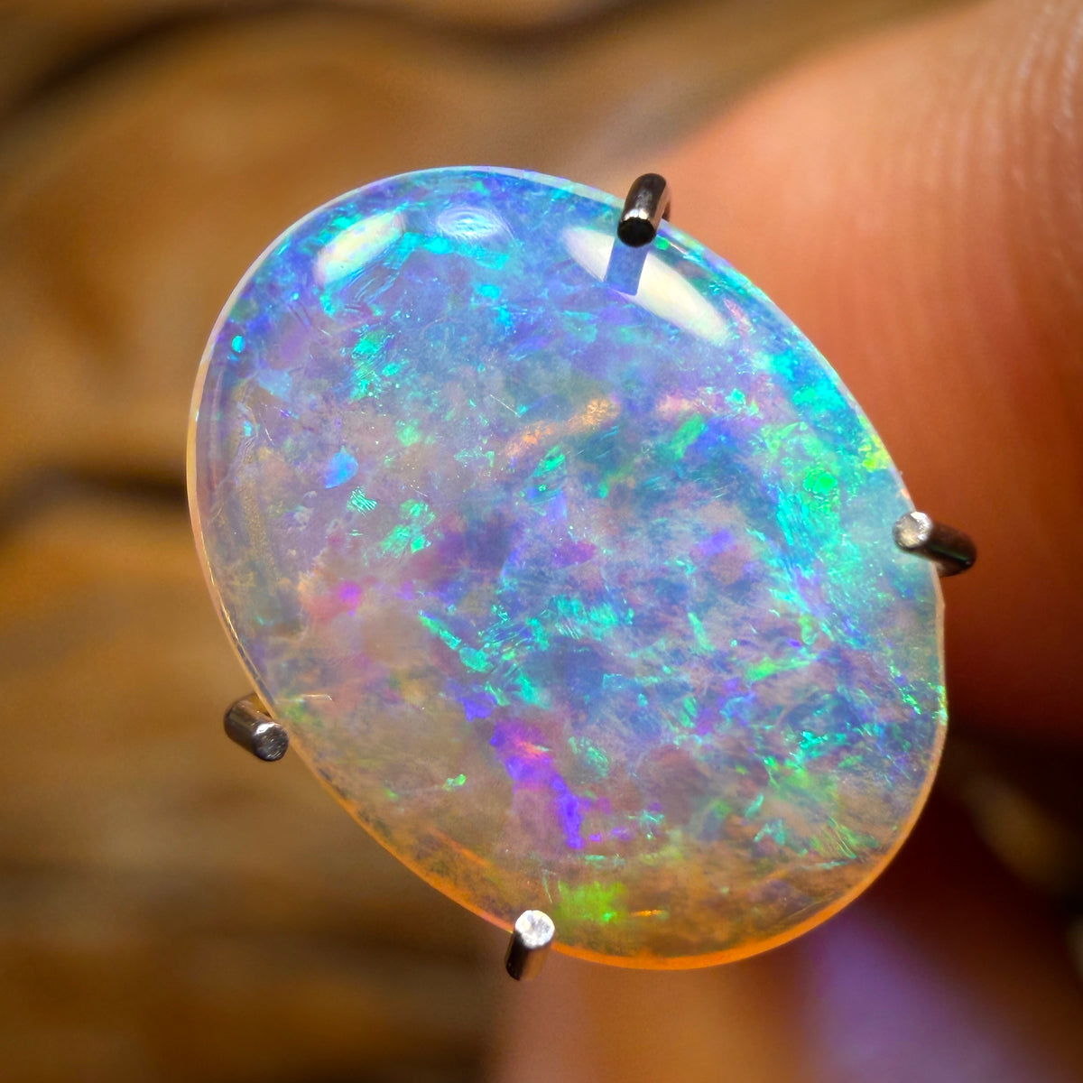 Bargain Card! 1.05cts - Rare South Australian Crystal Opal from Mintabie