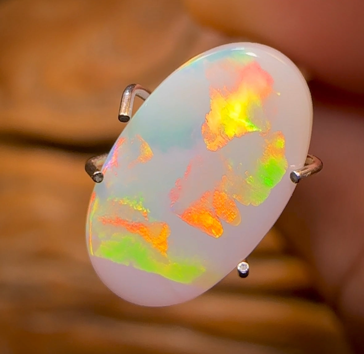1.45cts - South Australian White Opal Rare Rolling Flag Pattern