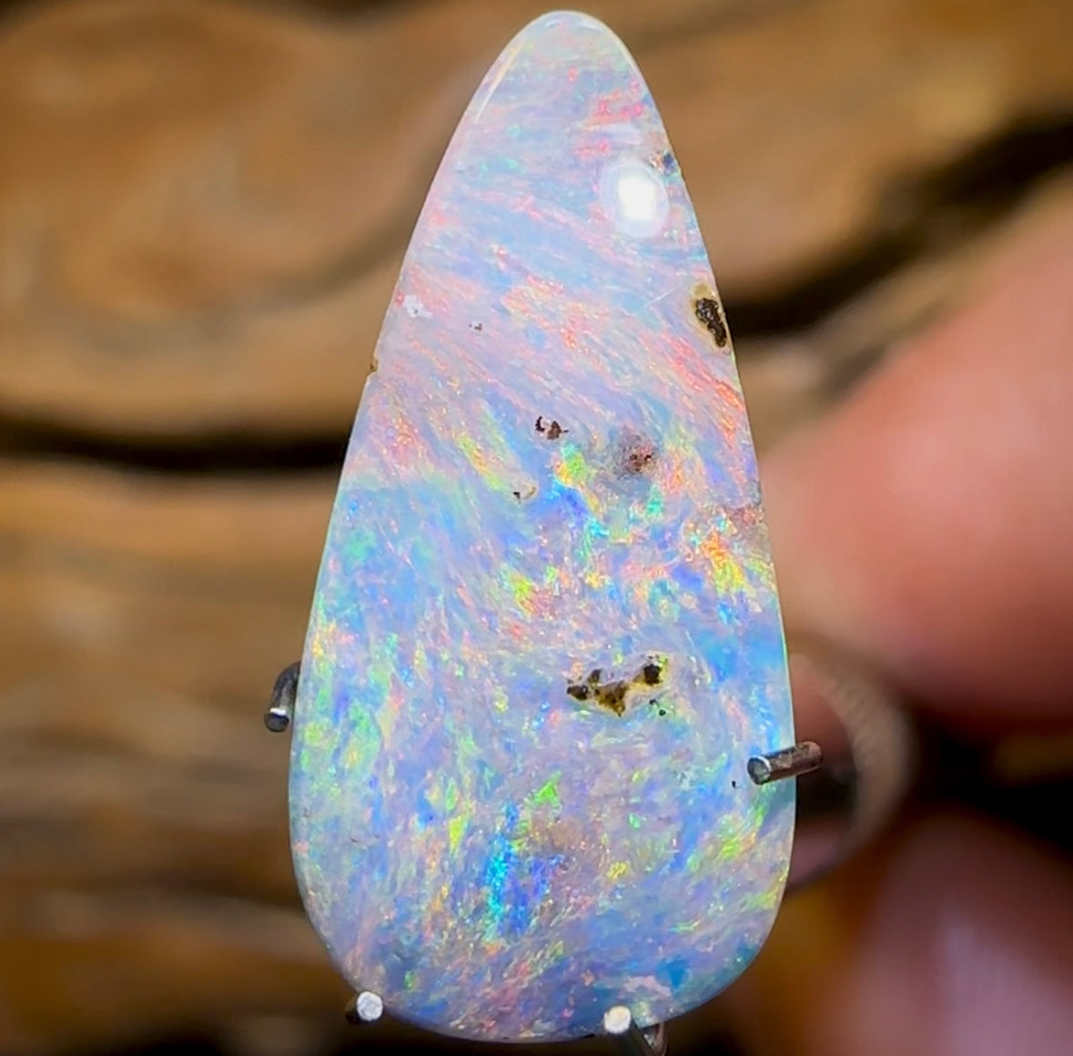 3.15cts - Australian Boulder Seam Opal from Winton