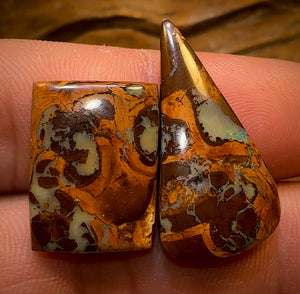 25.6cts - Cool Pattern Queensland Boulder Opal Set