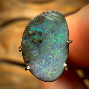 2.1cts - Queensland Boulder Seam Opal. Australian Opal