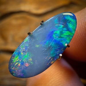 2.2cts - Australian Boulder Opal Doublet