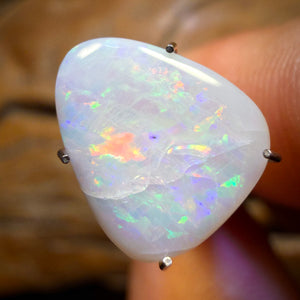 2.2cts - South Australian White Opal from Coober Pedy