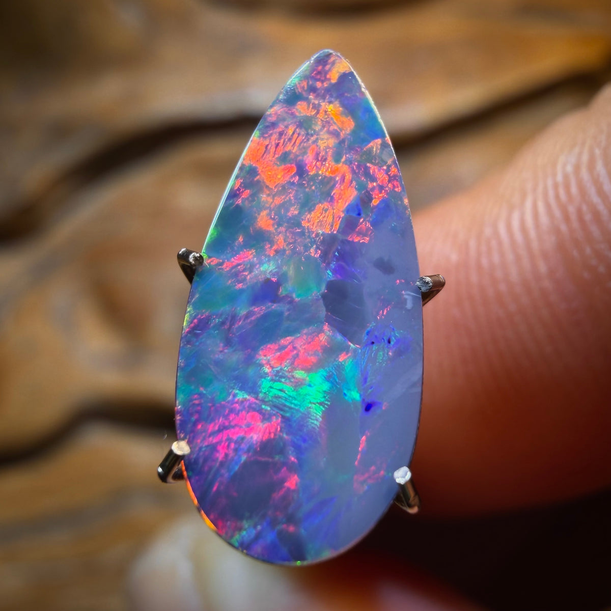 2.3cts - Top Australian Boulder Opal Doublet
