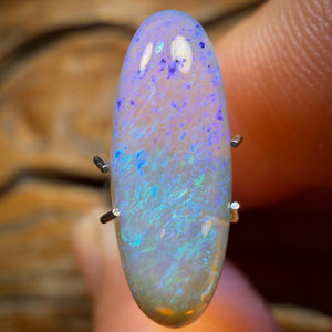2.4cts - South Australian Crystal Opal from Andamooka