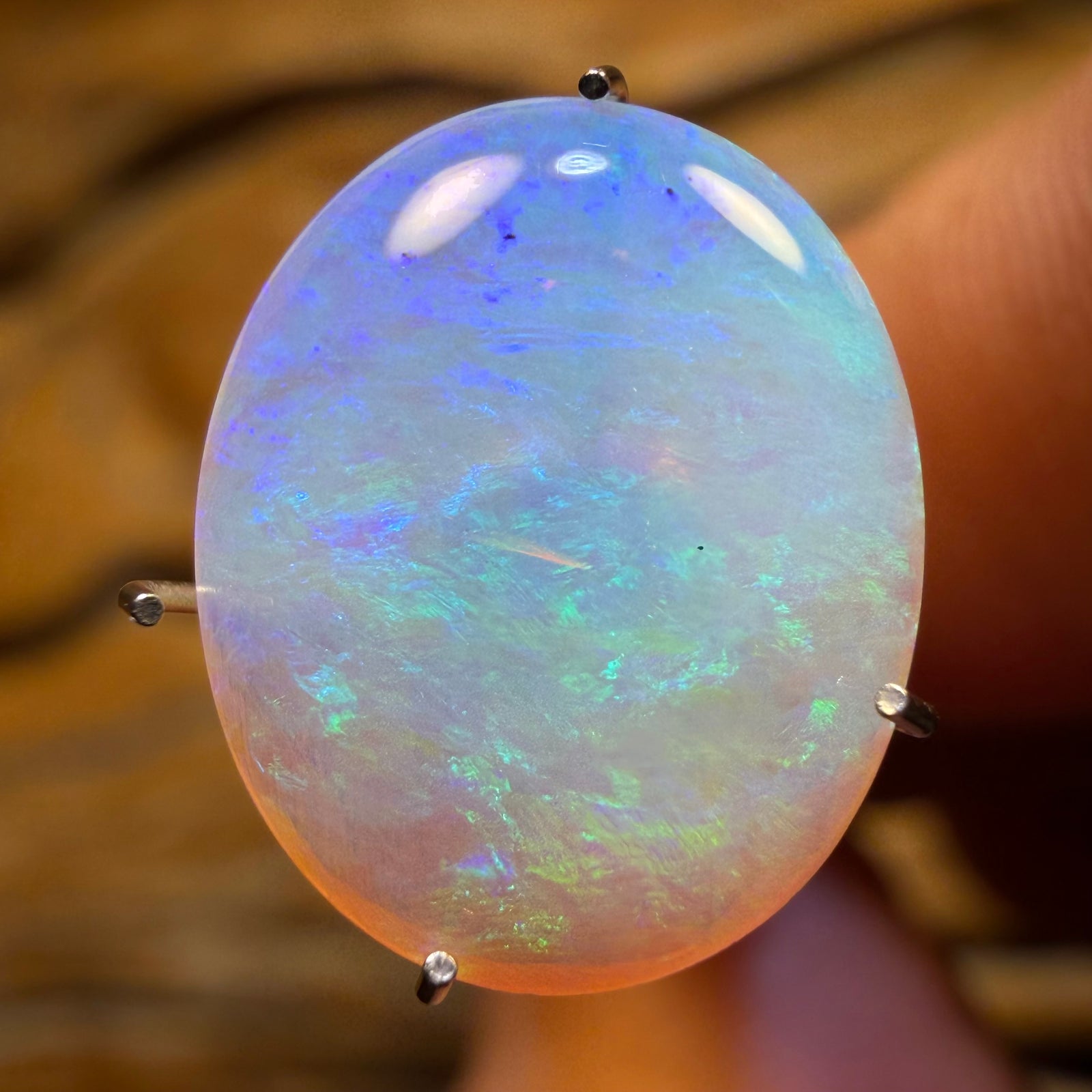 2.5cts - South Australian Crystal Opal from Andamooka