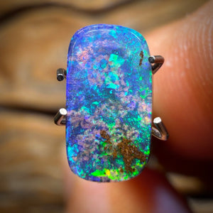 2.7cts - Australian Boulder Seam Opal