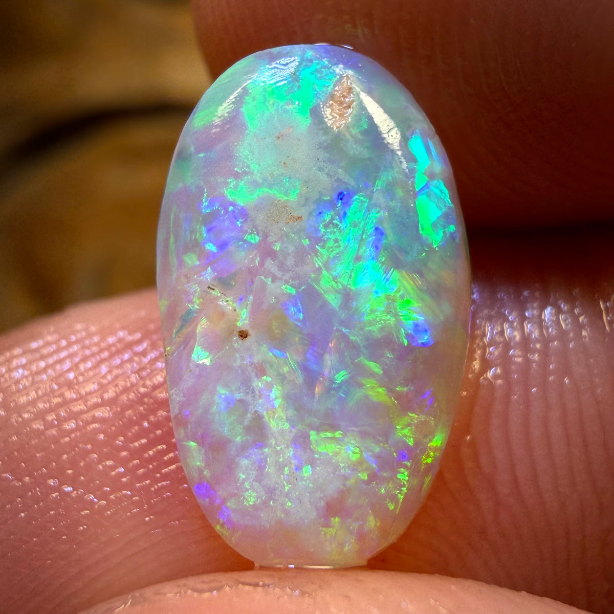 2.7cts - Lightning Ridge Crystal Opal Rub