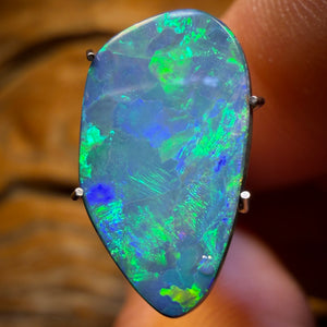 2.8cts - Lightning Ridge Opal Doublet
